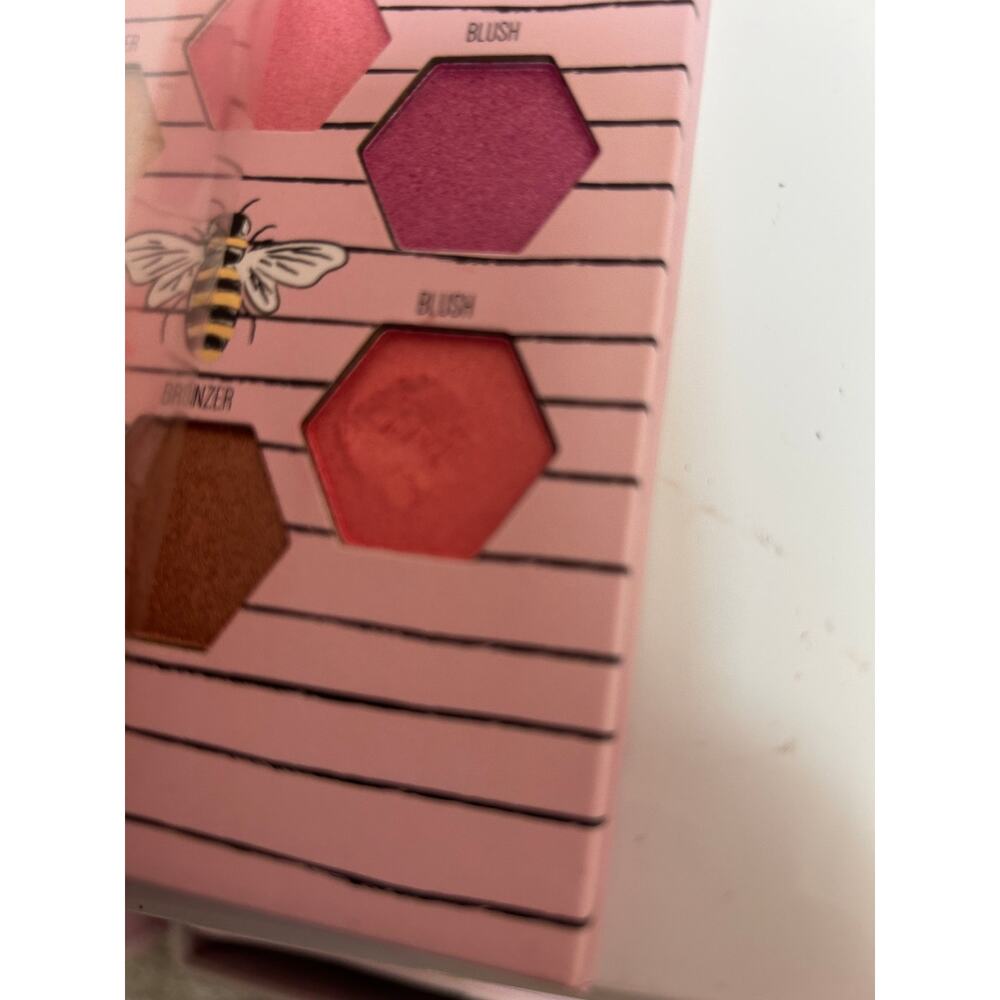 Simple Makeup Bundle - Picture 5 of 5